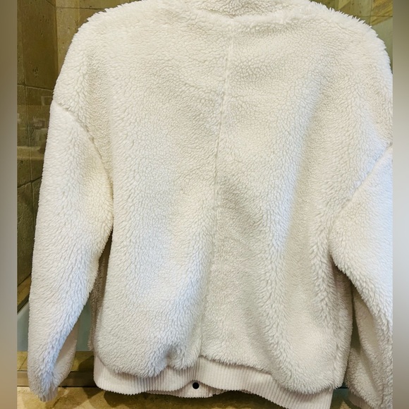 Alo Sherpa Varsity Jacket - Ivory size Small - Picture 4 of 7